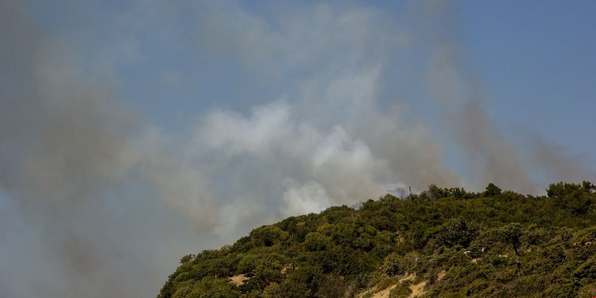 Incendio Monte Faeta 2026: Ettari Bruciati, Evacuazioni e Cause