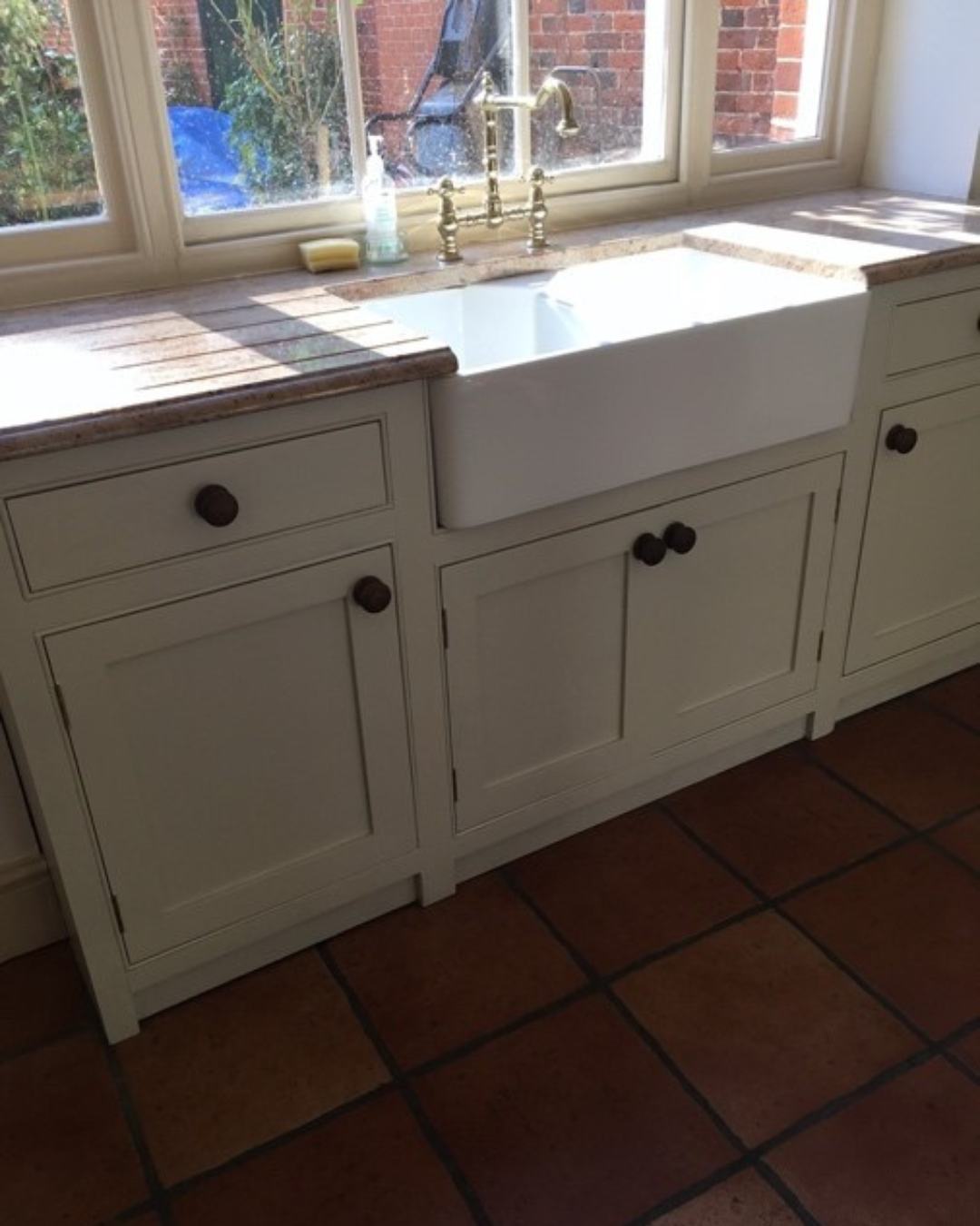 Clean Kitchen.png