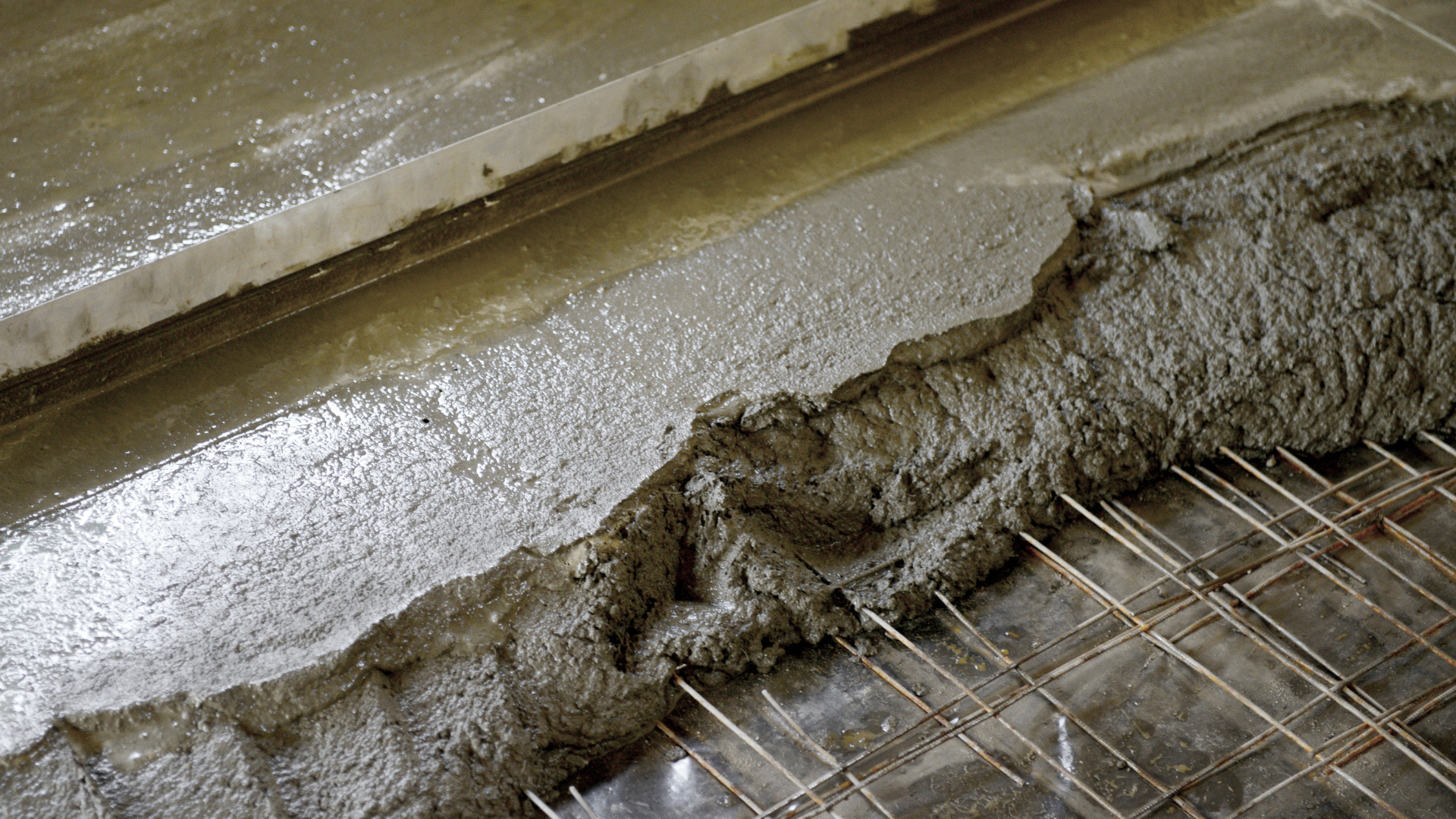 Monitoring Concrete During Pouring and Curing